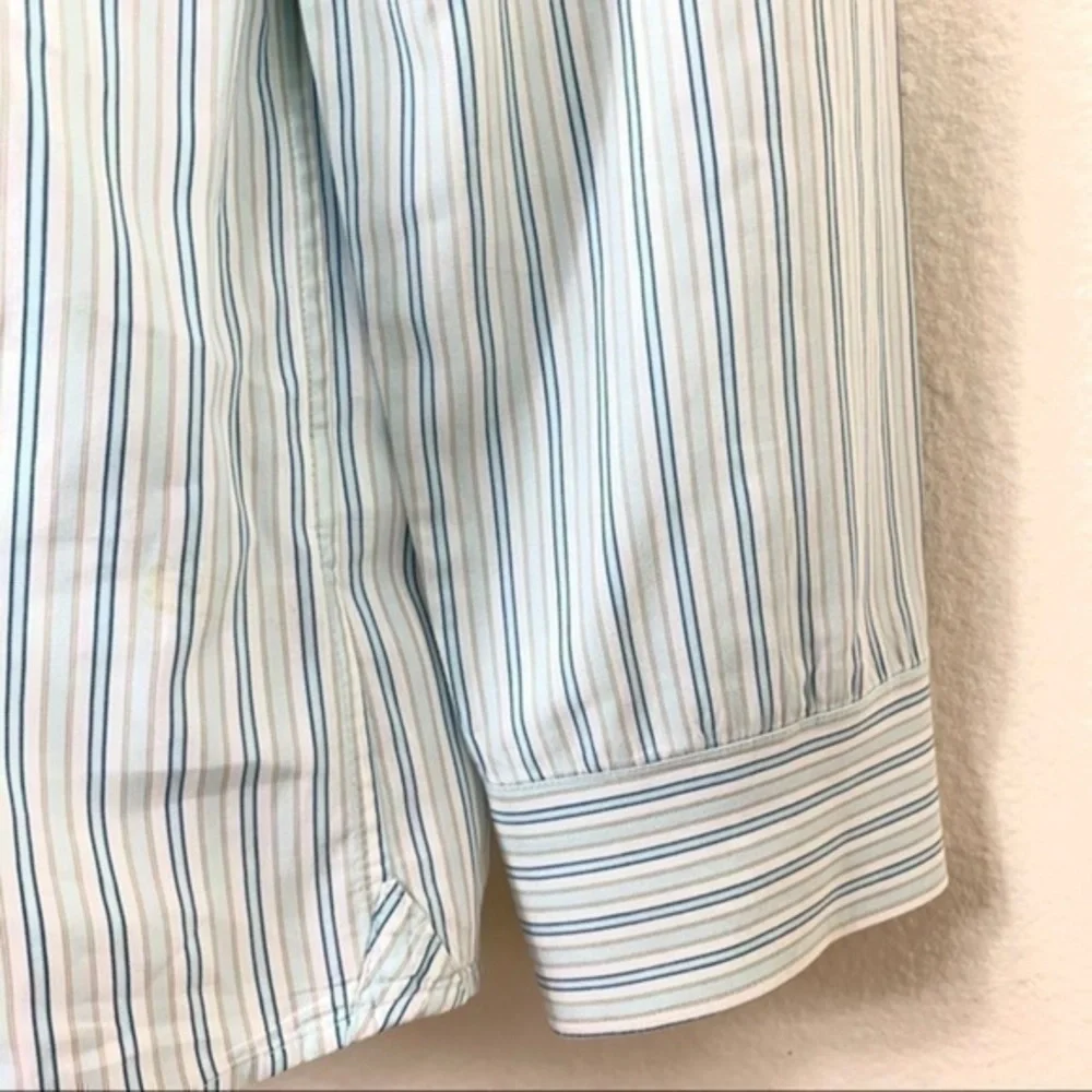 Banana Republic Men’s shirt Striped green sz Large